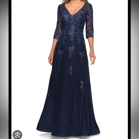 NWOT La Femme navy blue lace ball gown - Picture 1 of 12